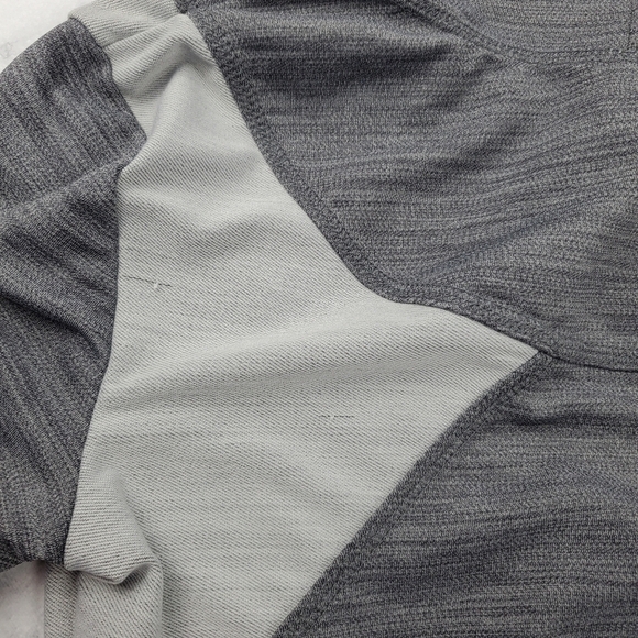 Free People XS Gray Colorblock Hooded‎ Cropped Hoodie Activewear Shirt Fitted - Picture 4 of 12